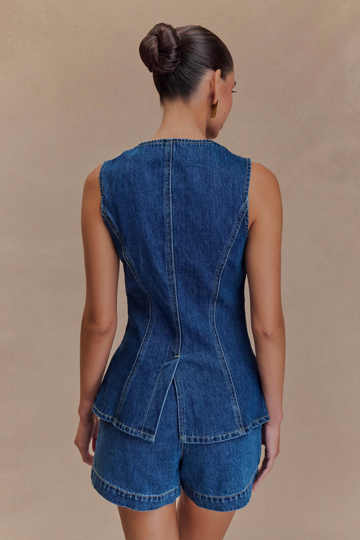 Ava - Round Neck and Sleeveless Vest Set