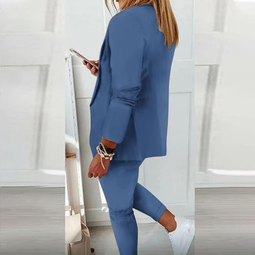 Jada™ | Sophisticated Ensemble