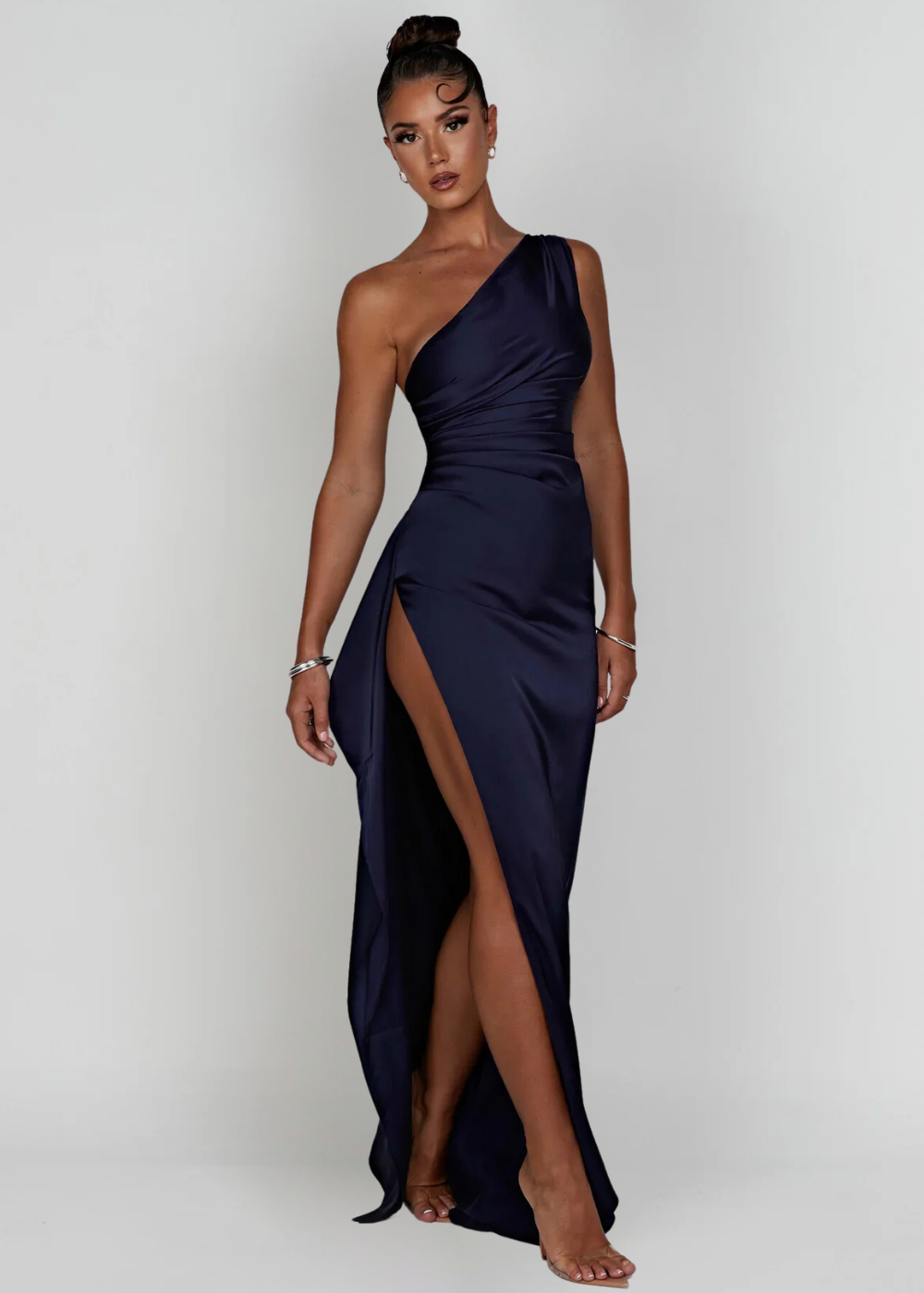 Luna Elegant Maxi Dress