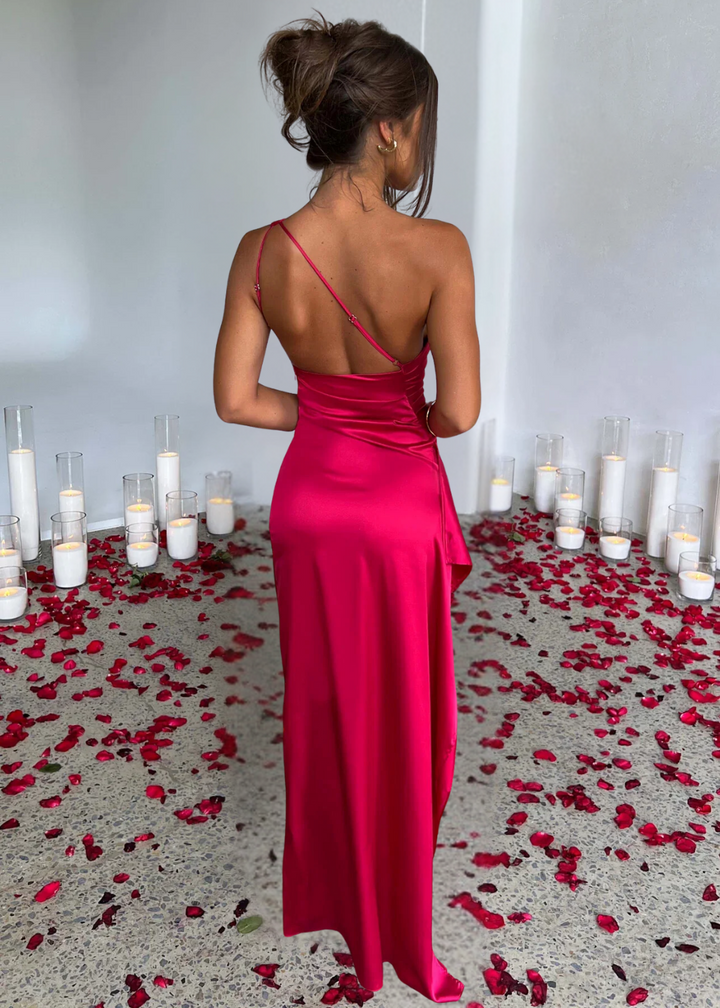 Luna Elegant Maxi Dress