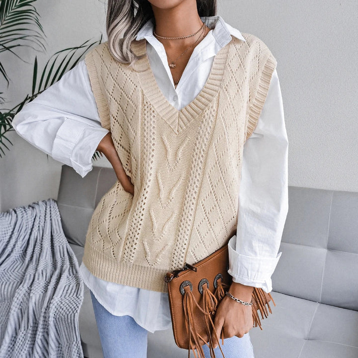 Kim™ - V-Neck Knitted Vest