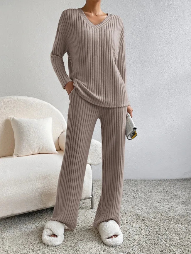 Victoria - Cozy Relaxation Set