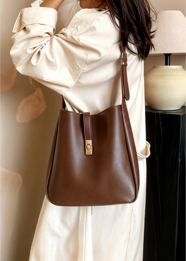 Victoria Leather PM