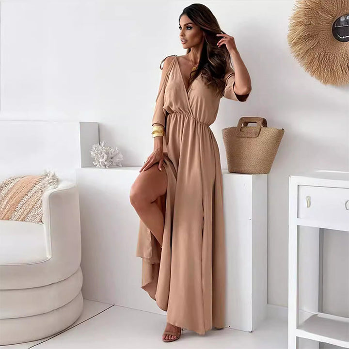 Mia ™ | Elegant High-Slit Dress