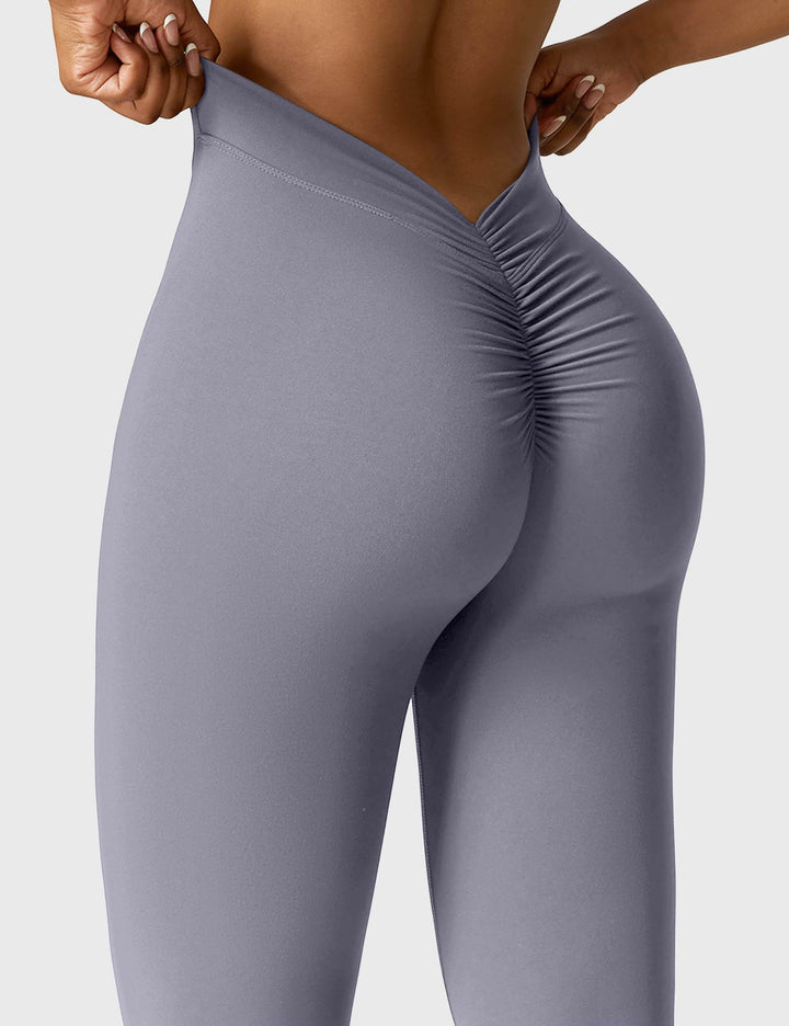 Daze™ | V-back Flare Leggings