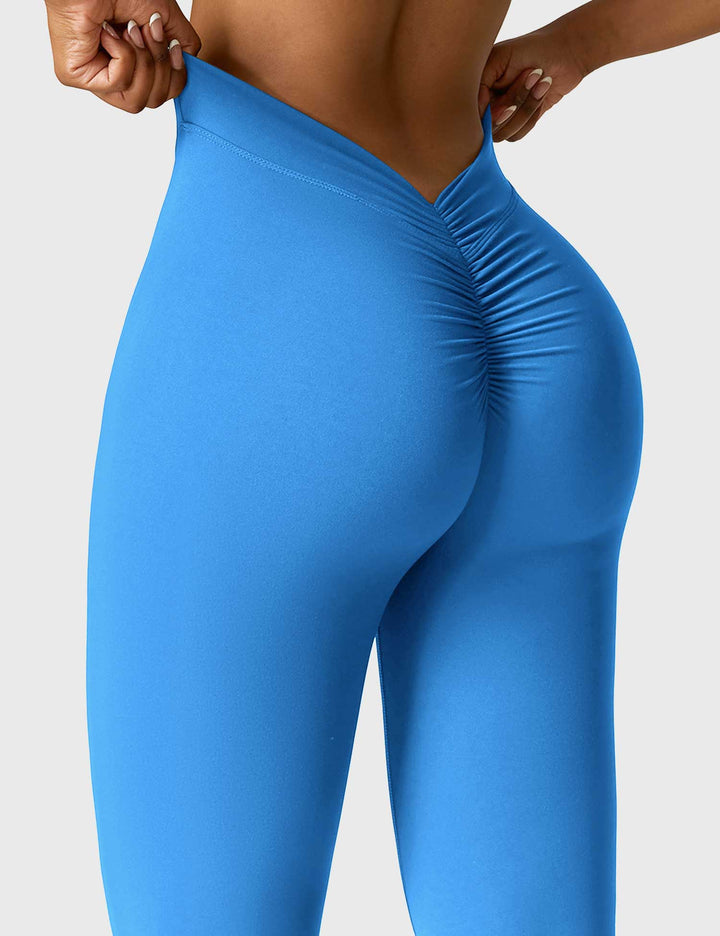 Daze™ | V-back Flare Leggings