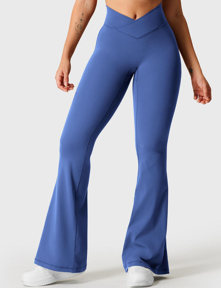 Kalie™ | V-waistband Flare Leggings