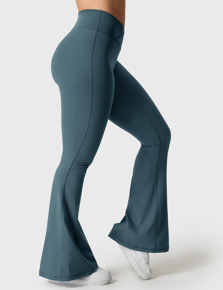Kalie™ | V-waistband Flare Leggings