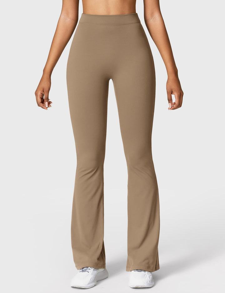 Daze™ | V-back Flare Leggings