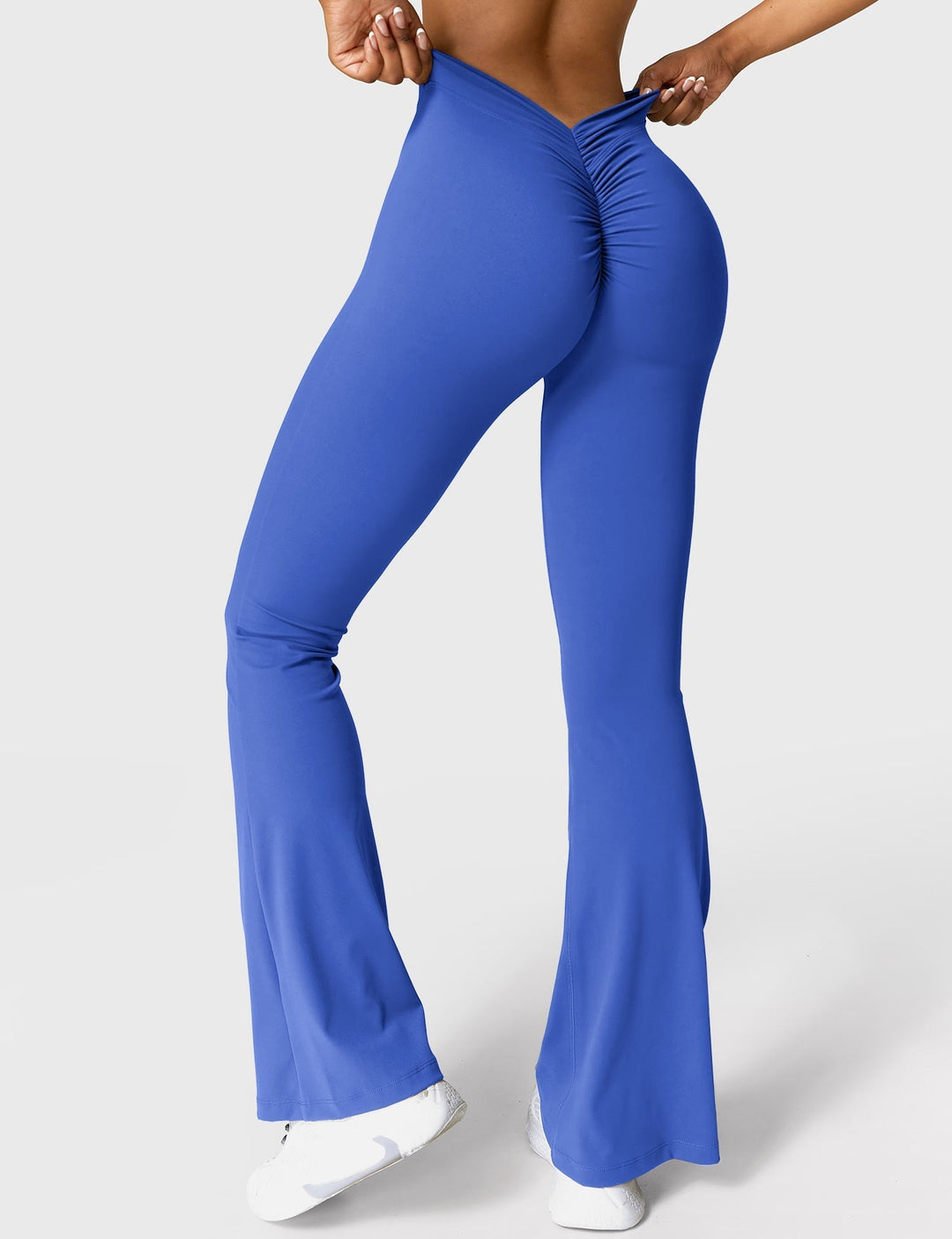 Daze™ | V-back Flare Leggings