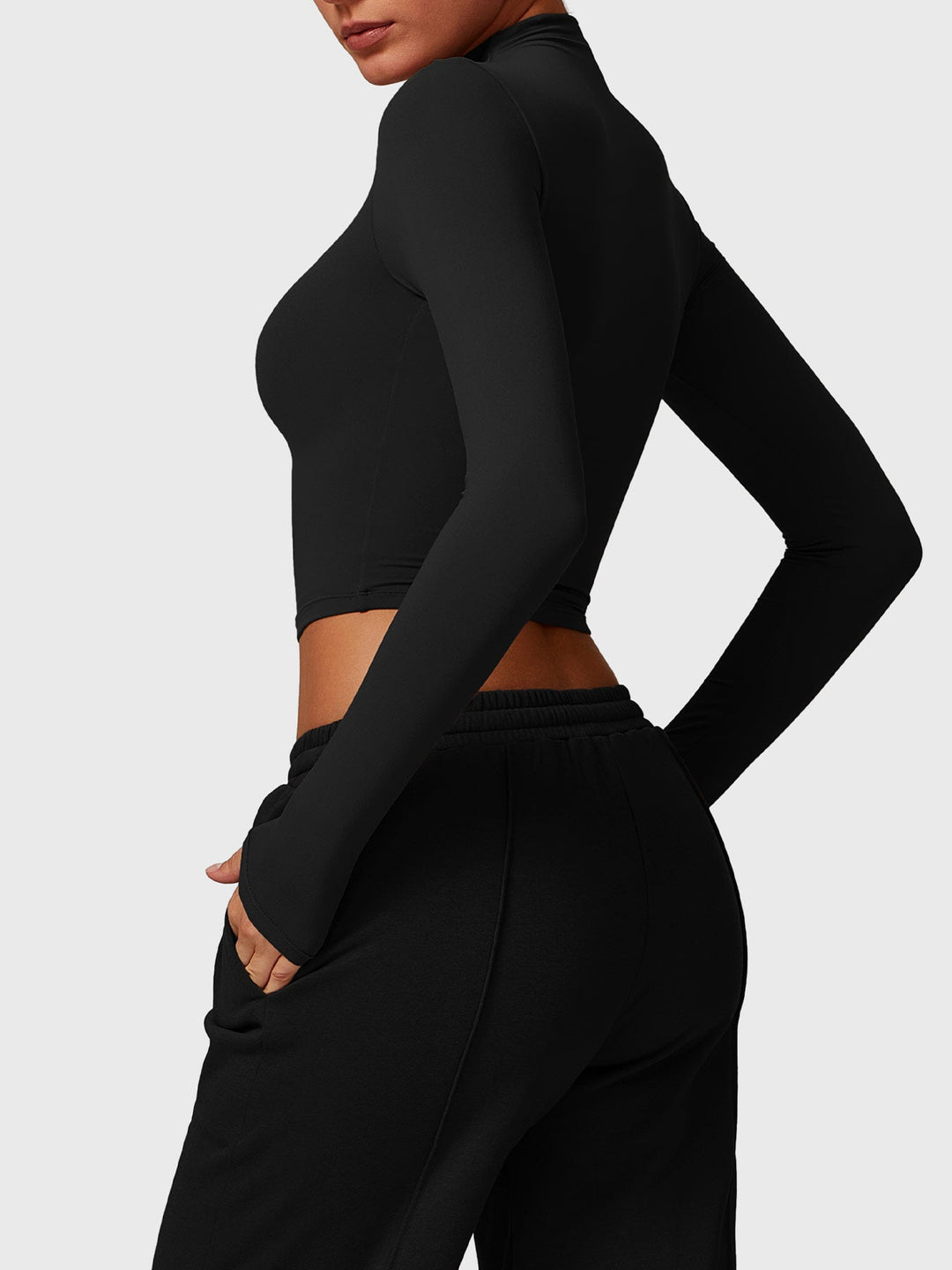 Alma™ | Turtle Neck Long Sleeve Crop Top