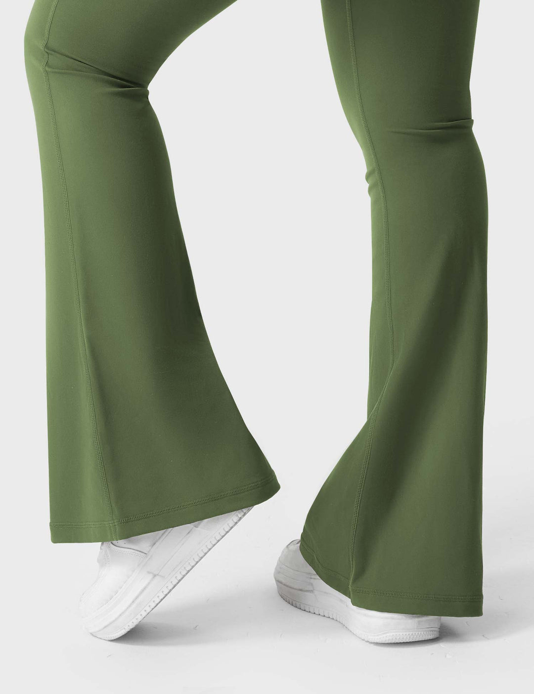 Britt™ | Pockets Flared Legging
