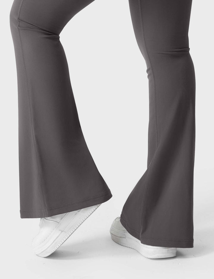 Britt™ | Pockets Flared Legging