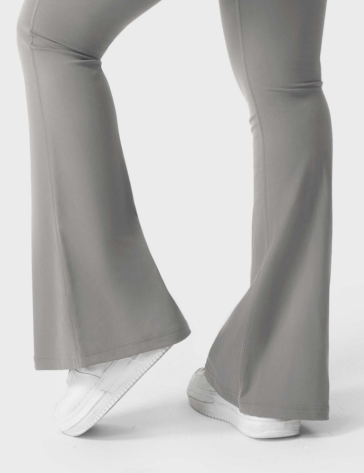 Britt™ | Pockets Flared Legging